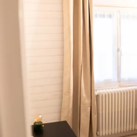 Appartement Avec Terrasse En Hyper-centre - 2 Salles De Bain *